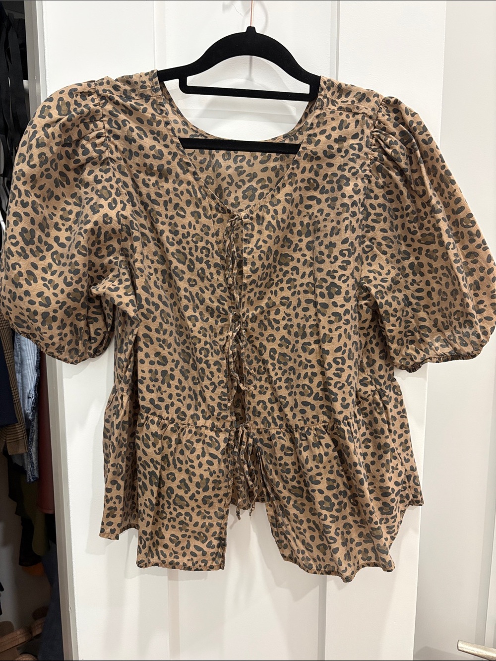 American Eagle Outfitters Tie- front Leopard-Print Puff Sleeve Peplum Blouse